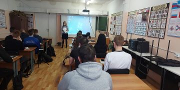 Полицейские Трёхгорного провели акцию «Студенческий десант»