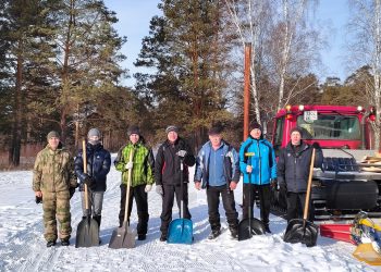 Волонтёры Трёхгорного привели в порядок лыжную трассу в районе нового моста