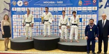 Иван Сырцев завоевал «серебро» на Всероссийских соревнованиях по дзюдо