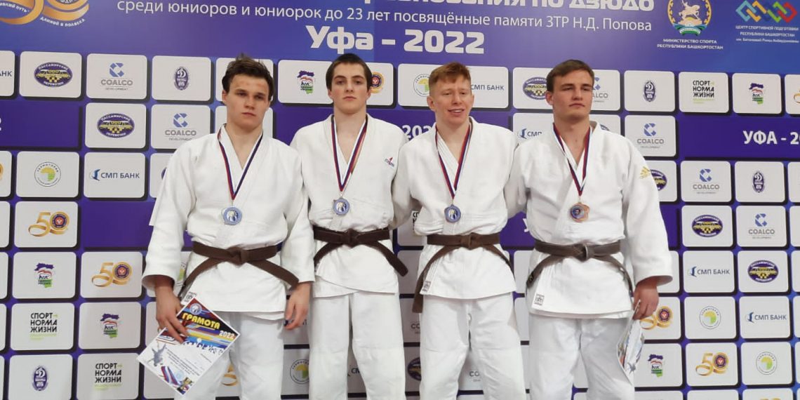 Клим Калинин одержал пять чистых побед на Всероссийских соревнованиях по дзюдо и завоевал «золото»