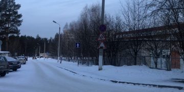 Возле школы 110 организовано одностороннее движение