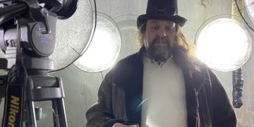 17 марта стартовала новая выставка уральского художника Игоря Берсенёва «Лёд»