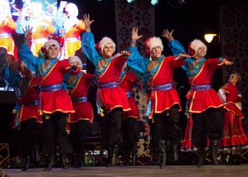 Челябинская область присоединилась к танцевальному флешмобу #Россия_мы