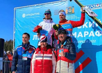 Александр Рудаков завоевал «золото» на международном лыжном марафоне