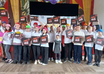 Около ста школьников Трёхгорного стали участниками молодёжного квеста «ТРГ – Твой Родной Город»