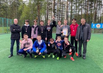 Команда «ФиС» представит Трёхгорный на межмуниципальном этапе соревнований по футболу «Кожаный мяч»