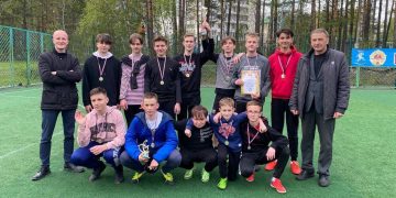 Команда «ФиС» представит Трёхгорный на межмуниципальном этапе соревнований по футболу «Кожаный мяч»