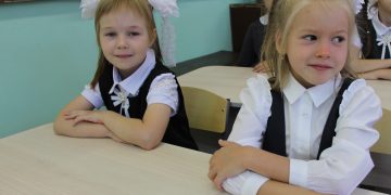 В Трёхгорном в первый класс уже подано 245 заявлений