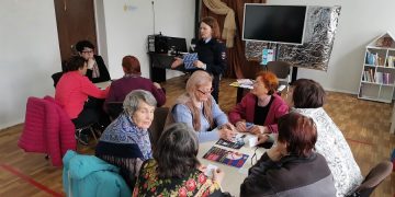 В Трёхгорном полицейские провели урок финансовой грамотности