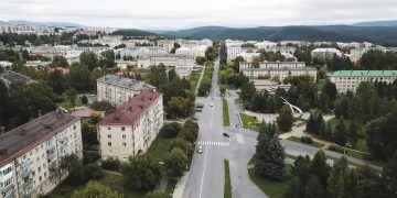 Фейерверк-шоу, бокс на улице, «опен-эйр», выставка народных промыслов и гастроли известного артиста: как Трёхгорный отметит свой юбилей (6+)