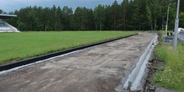 В Трёхгорном рассматривают возможность зимой полностью залить каток на стадионе «Труд»