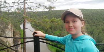 В Трёхгорном дети создали свой экоотряд и собирают мусор по городу