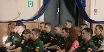 В соединении 12 Главного управления Челябинской области прошло чествование выпускников-лейтенантов 2022 года