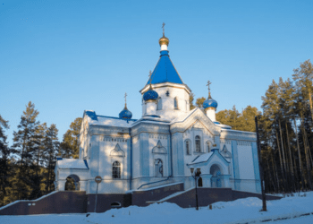 Православные христиане вступили в Рождественский пост