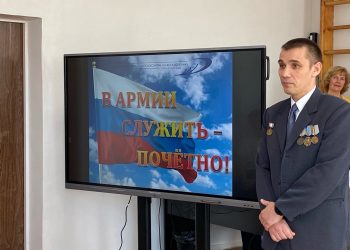 Депутат Олег Беляков отправился на боевое слаживание во Владивосток