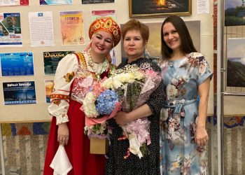 В «Икаре» открылась выставка картин Натальи Устюговой