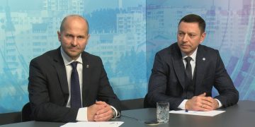 Данил Громенко и Владислав Белобров в прямом эфире ответили на вопросы жителей Трёхгорного