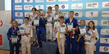 10 медалей завоевали борцы Трёхгорного на турнире памяти Андрея Горбунова