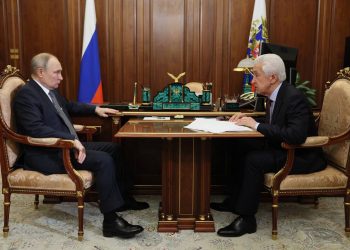 Владимир Путин: «Единая Россия» формулирует инициативы по важнейшим направлениям социально-экономического развития и защите прав граждан