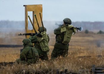 Южноуральцы оценили престиж профессии военного