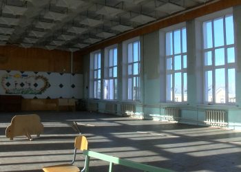 В Трёхгорном здание школы 106 закрыли на ремонт