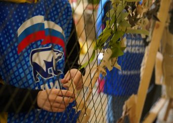 «Единая Россия»: Через медицинскую миссию партии в новых регионах прошли 2 тысячи волонтёров