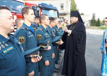 Пожарные Трёхгорного почтили память своей заступницы