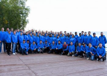 На озере Увильды прошла конференция линейных руководителей Приборостроительного завода.