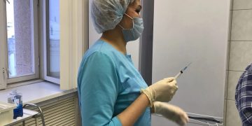 В Трёхгорном продолжается вакцинация против гриппа