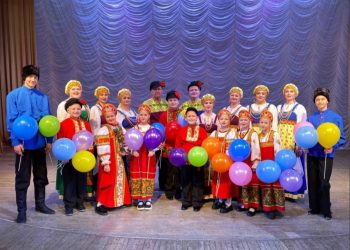 В Трёхгорном на разных площадках отметили День народного единства