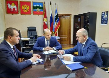 Трёхгорный с рабочим визитом посетил сенатор РФ Олег Цепкин