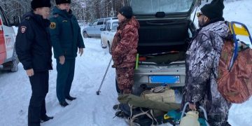 Рыбаков Трехгорного предупредили об опасности выхода на лед