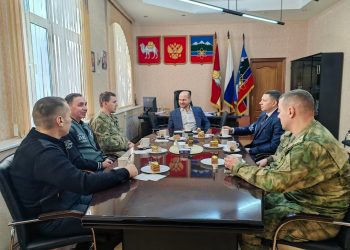 Руководство Трехгорного и Приборостроительного завода встретилось с участниками СВО