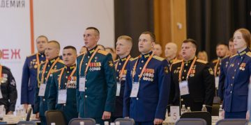 Лавров, Мединский и Собянин выступили перед участниками программы «Время героев»