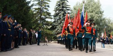 «Единая Россия» поздравила жителей регионов с Днём России