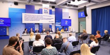 Владимир Якушев: Повестку «Единой России» в весеннюю сессию Госдумы определяла реализация Послания Президента