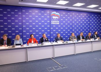 Выполнение всех социальных обязательств и положений народной программы: «Единая Россия» вместе с Кабмином начала работу над федеральным бюджетом