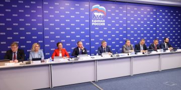 Выполнение всех социальных обязательств и положений народной программы: «Единая Россия» вместе с Кабмином начала работу над федеральным бюджетом