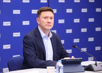 «Единая Россия» запустила в регионах мониторинг готовности многоквартирных домов к отопительному сезону