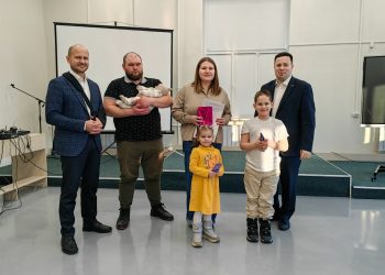 Восемь молодых семей Трехгорного улучшат жилищные условия в этом году с господдержкой