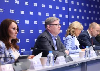 Андрей Исаев: Партпроект «Моя карьера с Единой Россией» в этом году помог трудоустроить более 2,3 тысяч участников СВО