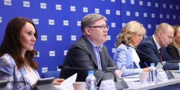 Андрей Исаев: Партпроект «Моя карьера с Единой Россией» в этом году помог трудоустроить более 2,3 тысяч участников СВО