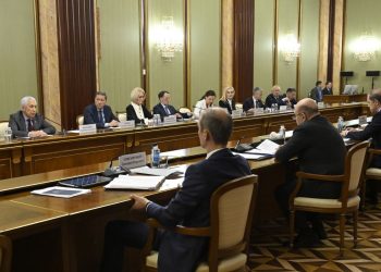 Единая Россия и Кабмин подвели промежуточные итоги работы по народной программе партии