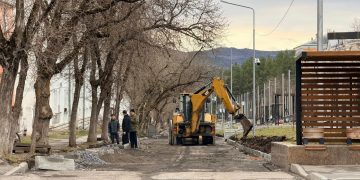 В Трехгорном приступили к ремонту дорожного полотна