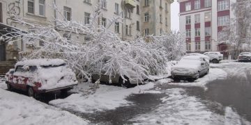 Первый снег в Трёхгорном осложнил дорожную обстановку